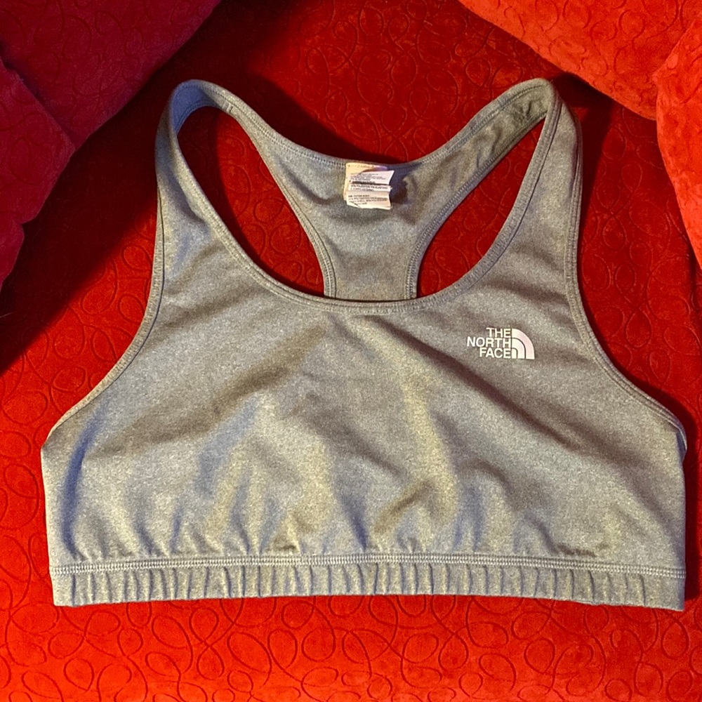 ⭐️ The North Face Gray Sports Bra, size XL